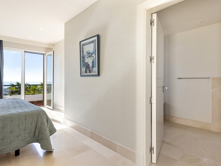 Apartment for Sale in Doña Julia, Malaga 18