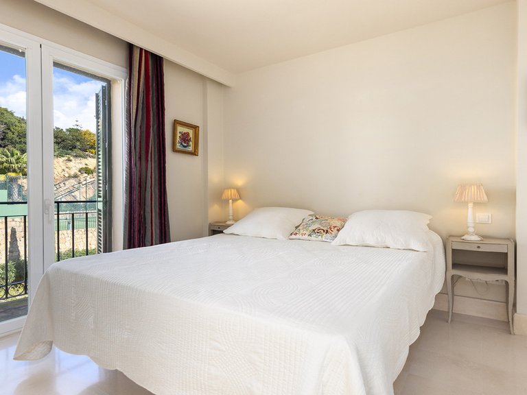 Apartment for Sale in Doña Julia, Malaga 28