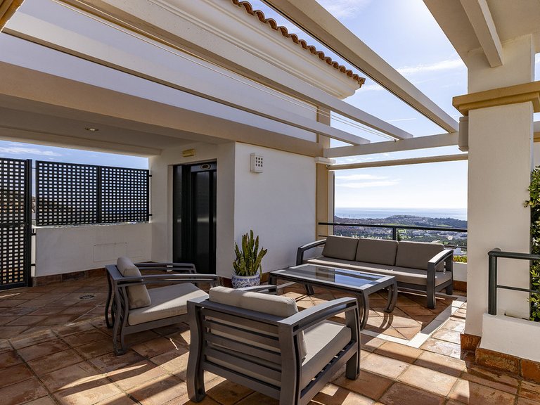 Apartment for Sale in Doña Julia, Malaga 31