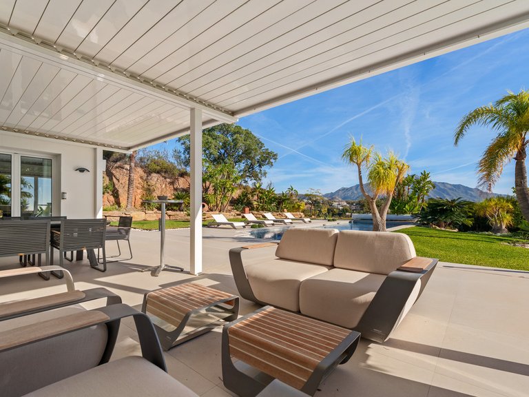 Villa for Sale in Benahavís, Malaga 15