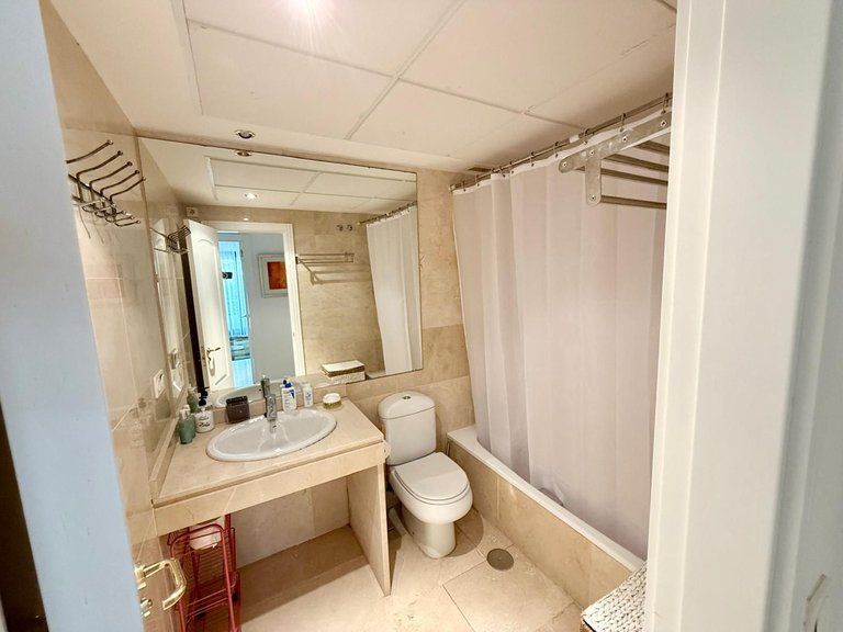 Apartment for Sale in La Alcaidesa, Malaga 12