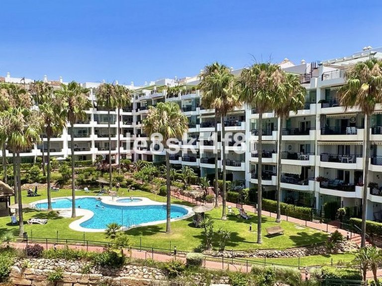 Apartment for Sale in Calahonda, Malaga 12