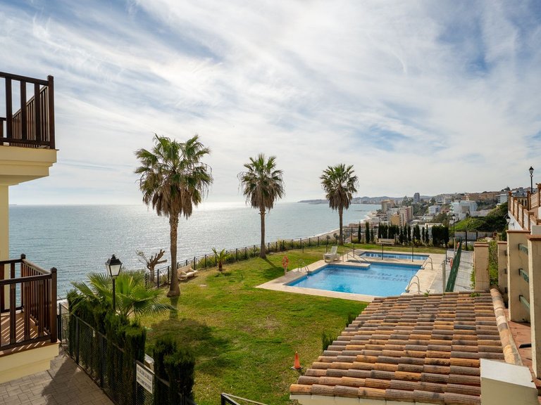 Apartment for Sale in Benalmadena, Malaga 31