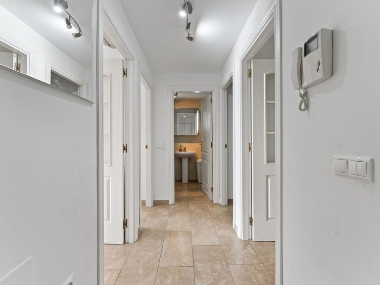 Apartment for Sale in Benalmadena, Malaga 9