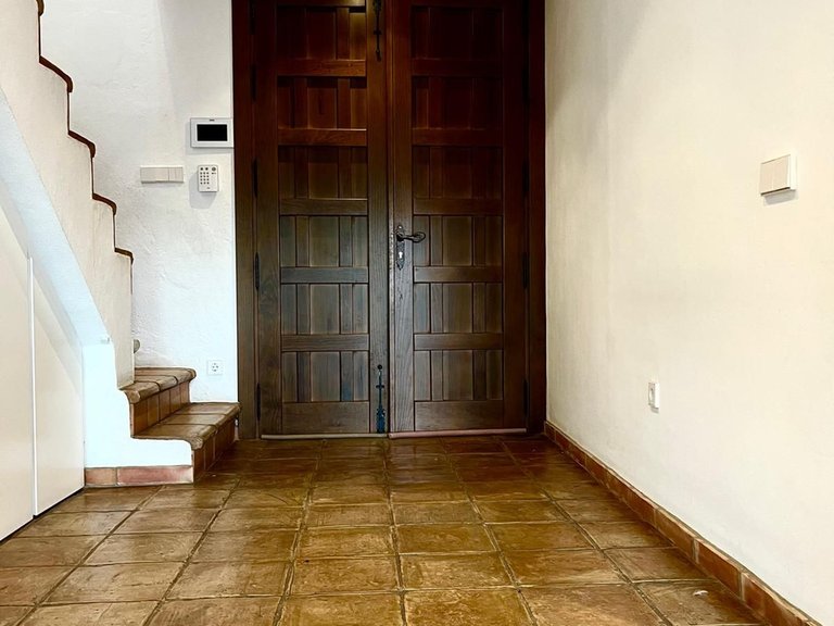 Villa for Sale in Nagüeles, Malaga 10