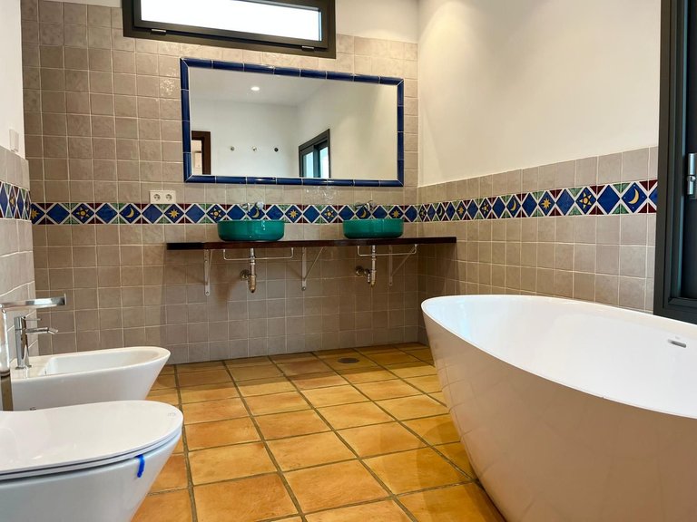 Villa for Sale in Nagüeles, Malaga 12