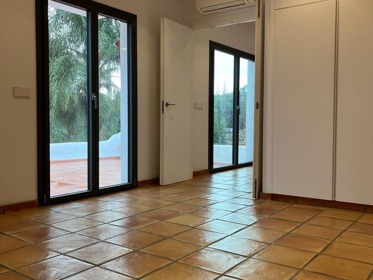 Villa for Sale in Nagüeles, Malaga 8