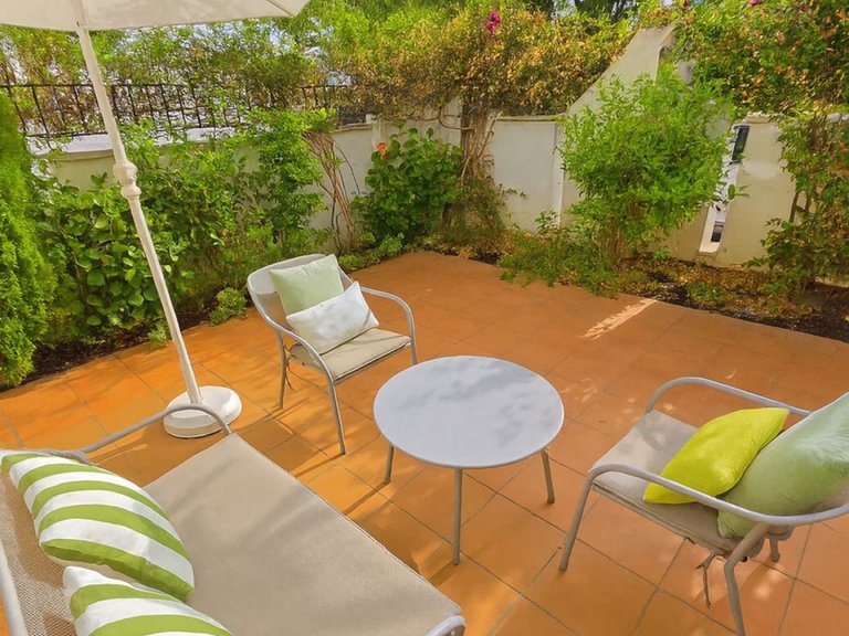 Apartment for Sale in Nueva Andalucía, Malaga 12