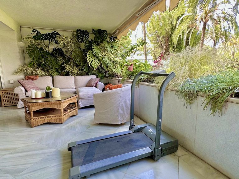 Apartment for Sale in The Golden Mile, Malaga 13