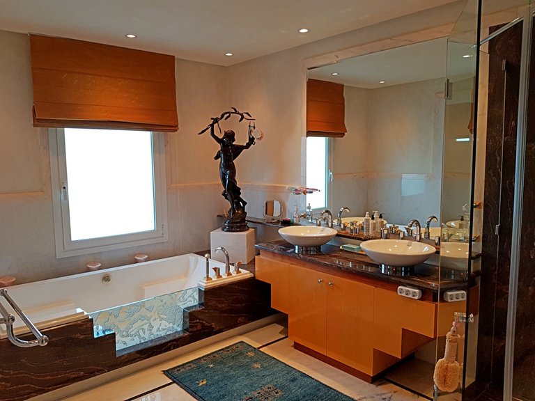Apartment for Sale in New Golden Mile, Malaga 21