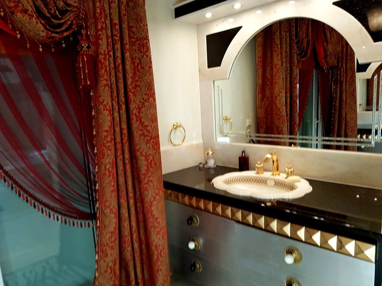 Apartment for Sale in New Golden Mile, Malaga 38