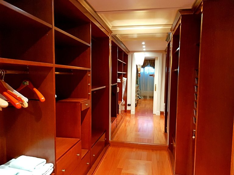 Apartment for Sale in New Golden Mile, Malaga 39