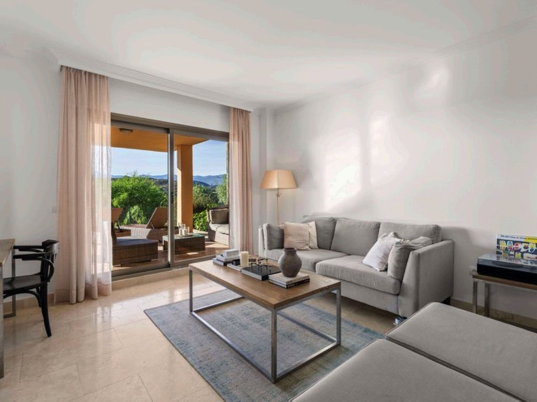 Apartment for Sale in Benahavís, Malaga 3