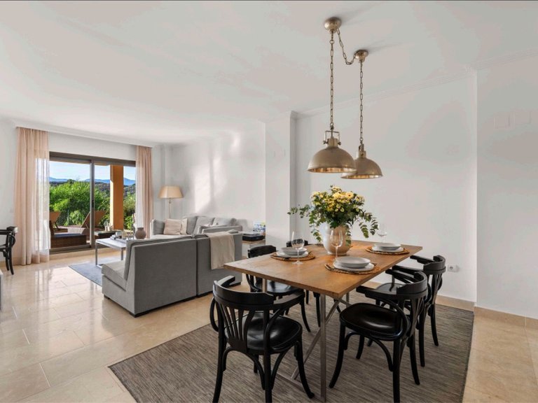 Apartment for Sale in Benahavís, Malaga 6