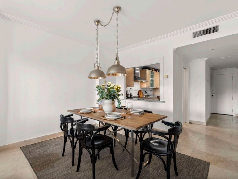 Apartment for Sale in Benahavís, Malaga 9