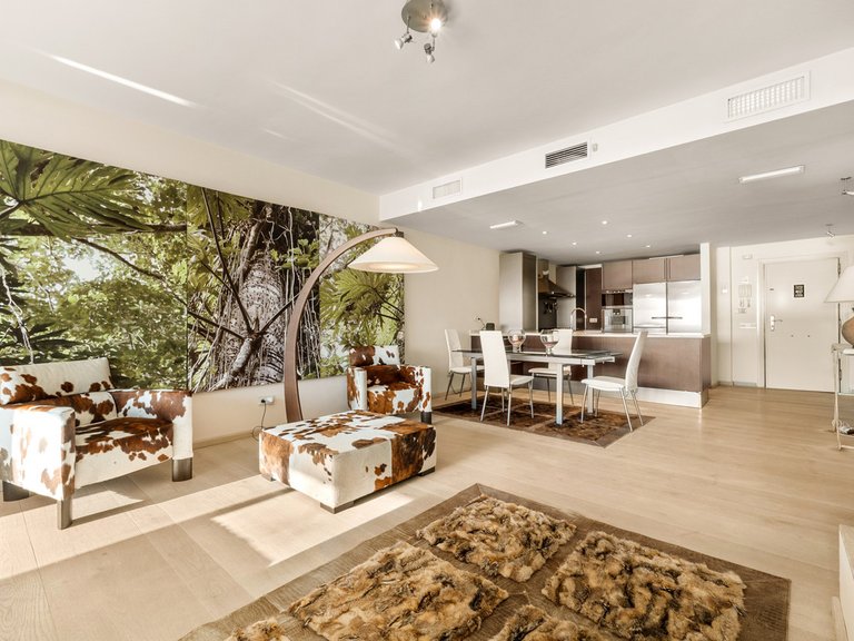 Apartment for Sale in Puerto Banús, Malaga 13