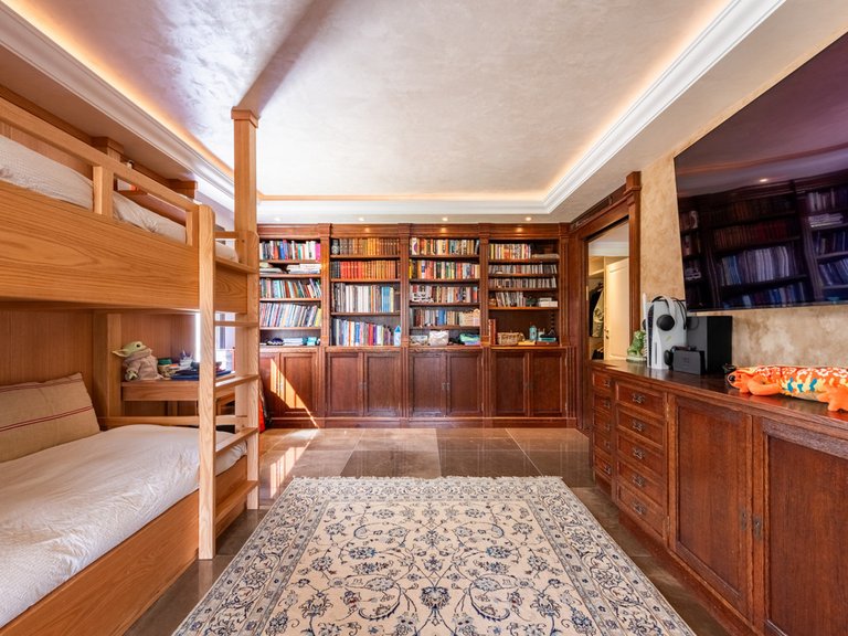 Villa for Sale in San Pedro De Alcántara, Malaga 38