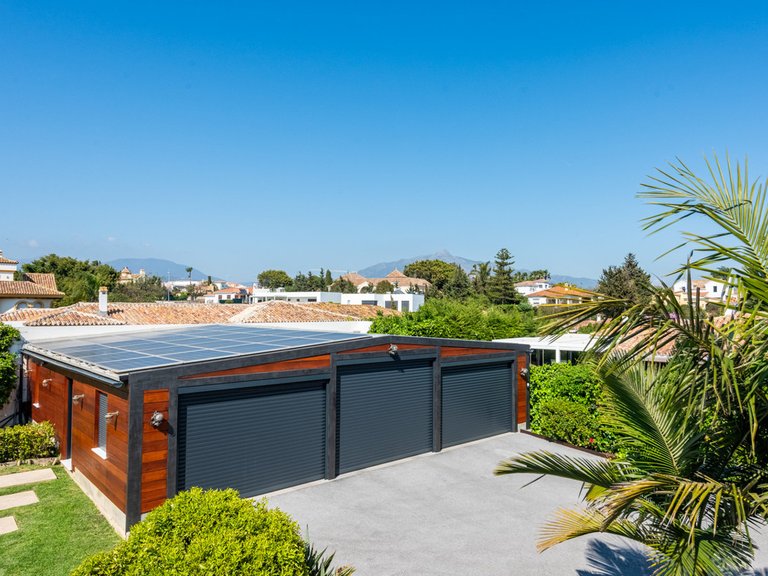 Villa for Sale in San Pedro De Alcántara, Malaga 42