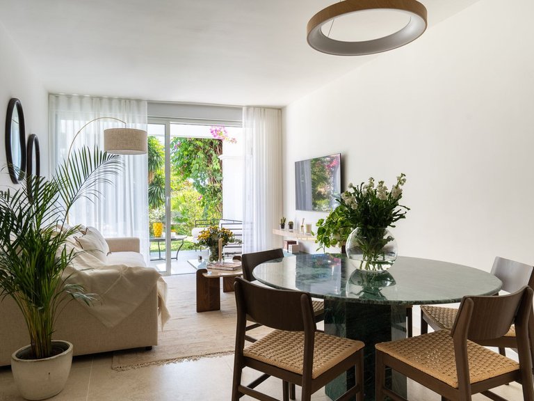 Apartment for Sale in La Quinta, Malaga 1