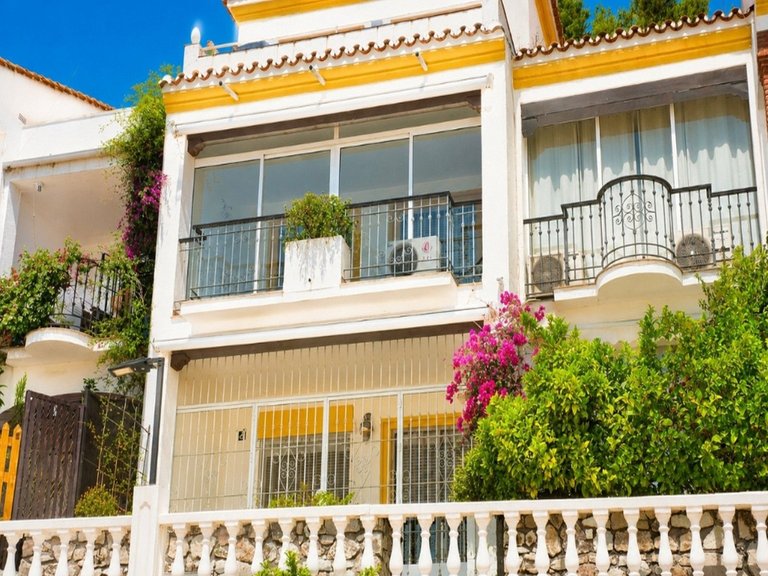 Villa for Sale in Mijas Costa, Malaga 2