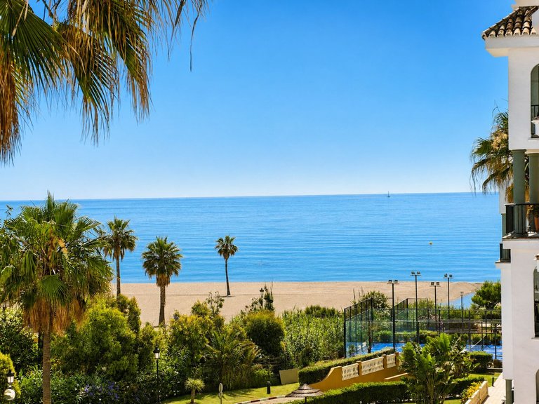 Villa for Sale in La Duquesa, Malaga 2