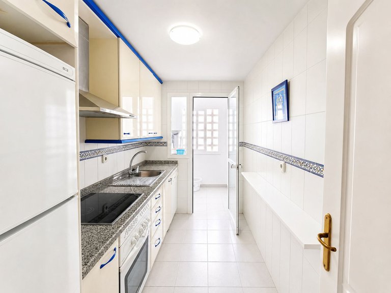 Villa for Sale in La Duquesa, Malaga 8