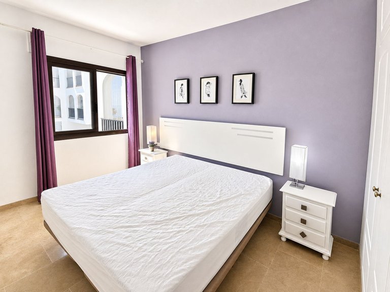 Villa for Sale in La Duquesa, Malaga 9