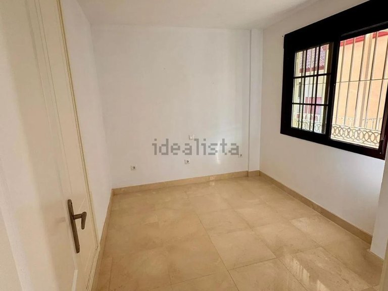 Apartment for Sale in Torrequebrada, Malaga 2