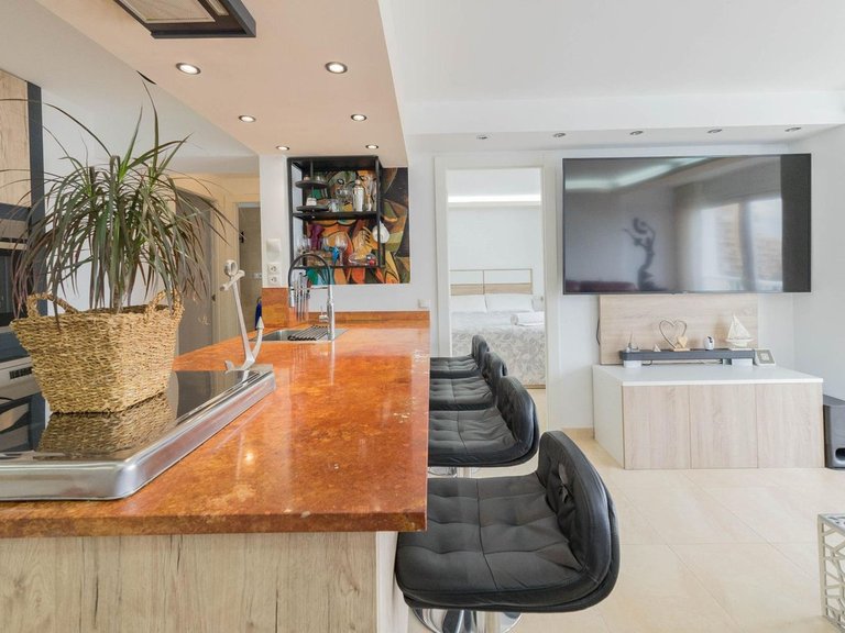 Apartment for Sale in Benalmadena Costa, Malaga 17