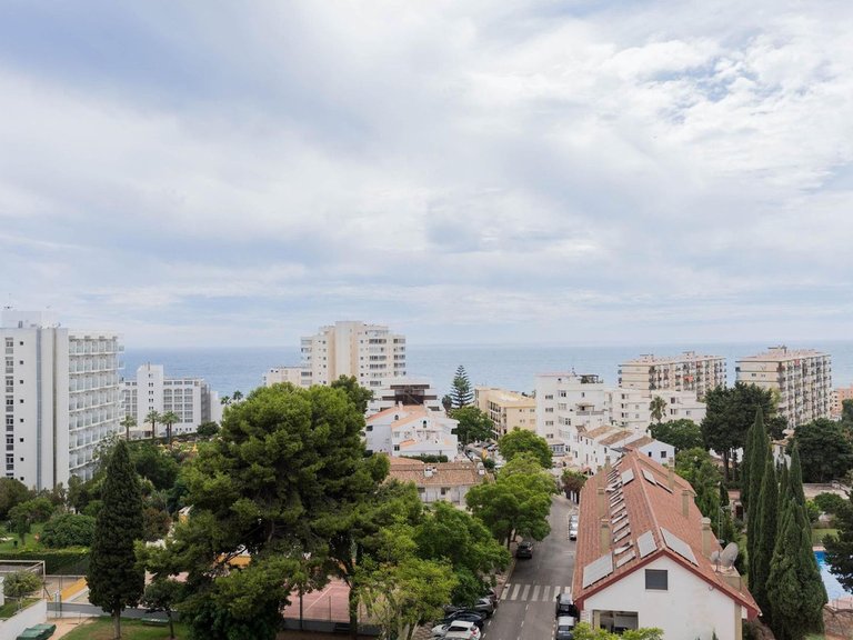 Apartment for Sale in Benalmadena Costa, Malaga 25