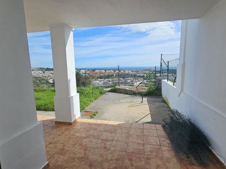 Villa for Sale in Doña Julia, Malaga 15