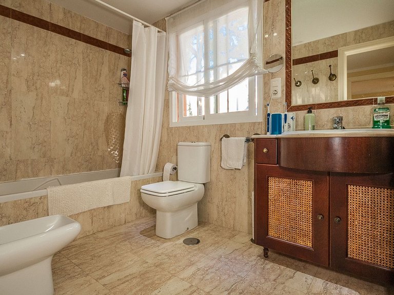 Apartment for Sale in Elviria, Malaga 9