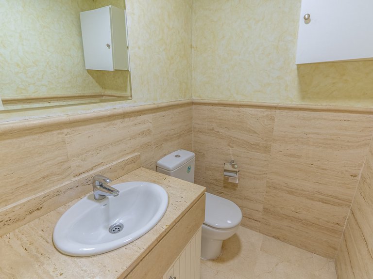Villa for Sale in Estepona, Malaga 21