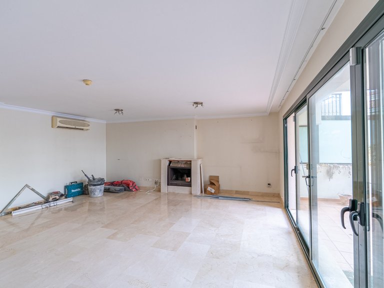 Villa for Sale in Estepona, Malaga 9