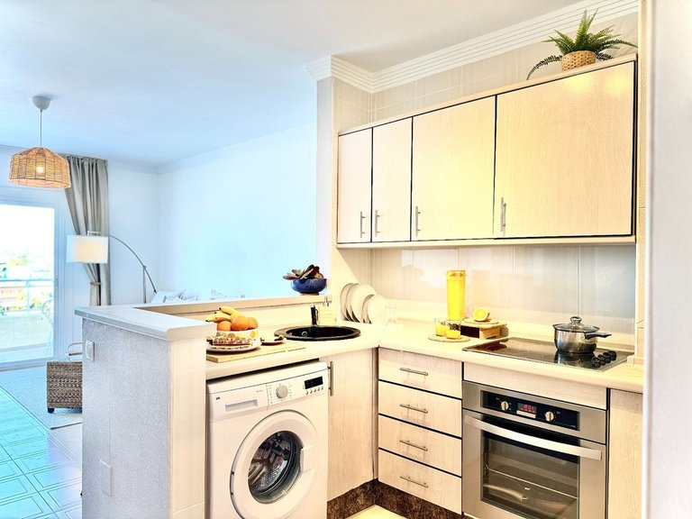 Apartment for Sale in Benalmadena, Malaga 6