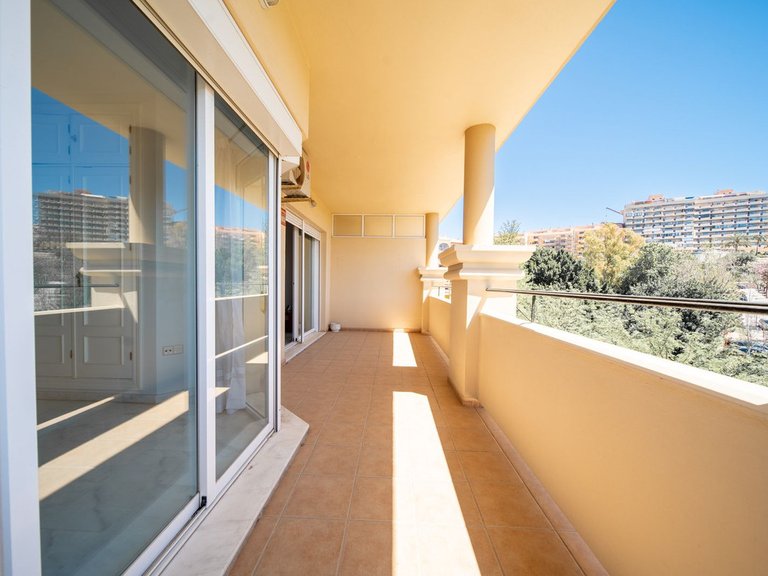 Apartment for Sale in Los Pacos, Malaga 10