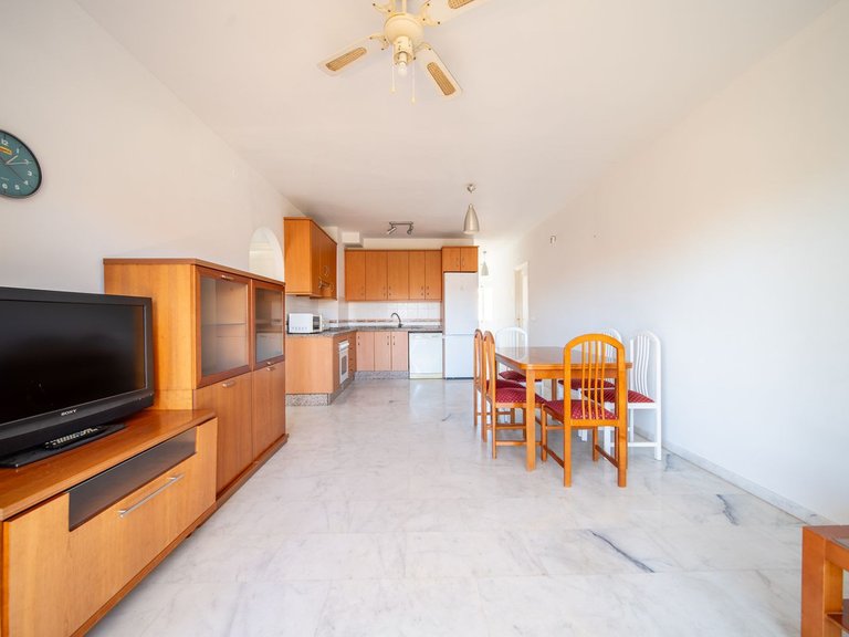 Apartment for Sale in Los Pacos, Malaga 5