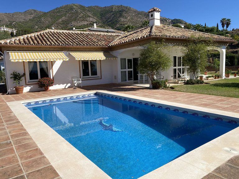 Villa for Sale in Costa del Sol Mijas, Malaga 1