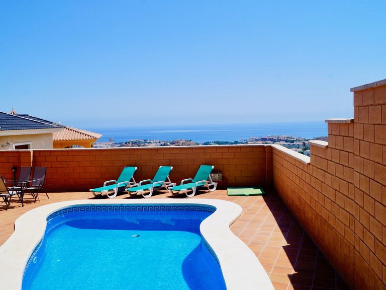 Villa for Sale in Benalmadena, Malaga 5