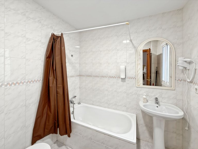Apartment for Sale in Centro Histórico, Malaga 17