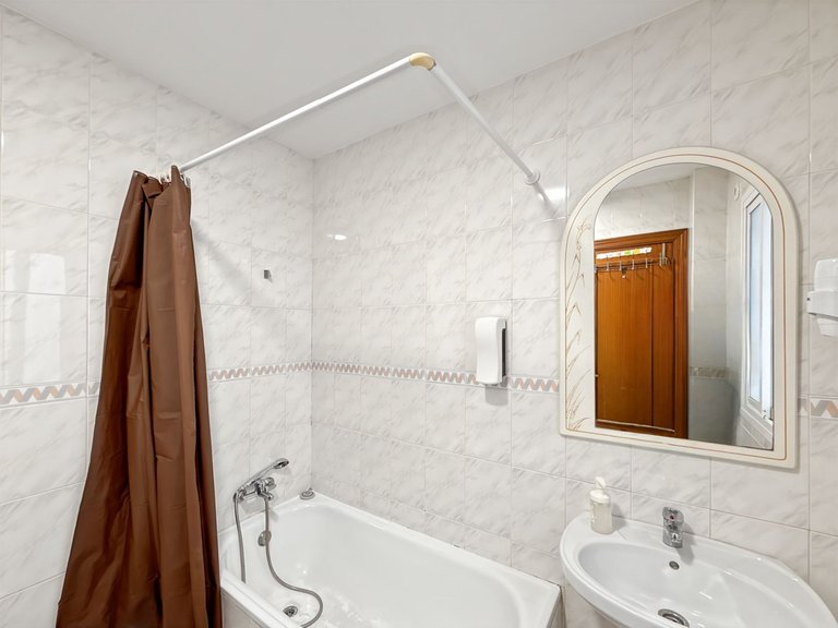 Apartment for Sale in Centro Histórico, Malaga 19