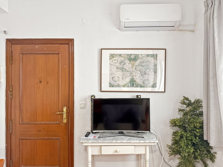 Apartment for Sale in Centro Histórico, Malaga 32