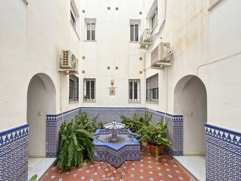 Apartment for Sale in Centro Histórico, Malaga 48