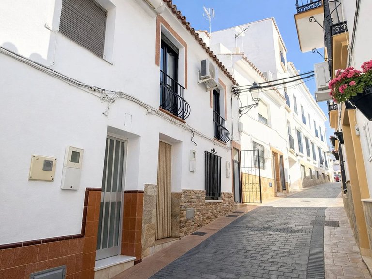 Apartment for Sale in Manilva, Malaga 1