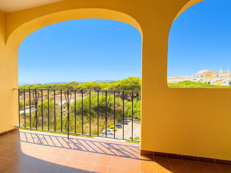 Apartment for Sale in Puerto De Cabopino, Malaga 5