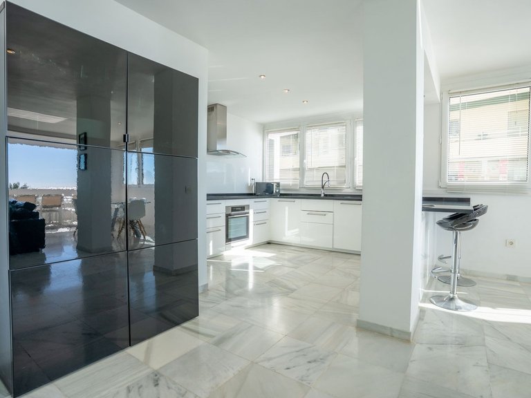 Apartment for Sale in Marbella, Malaga 16