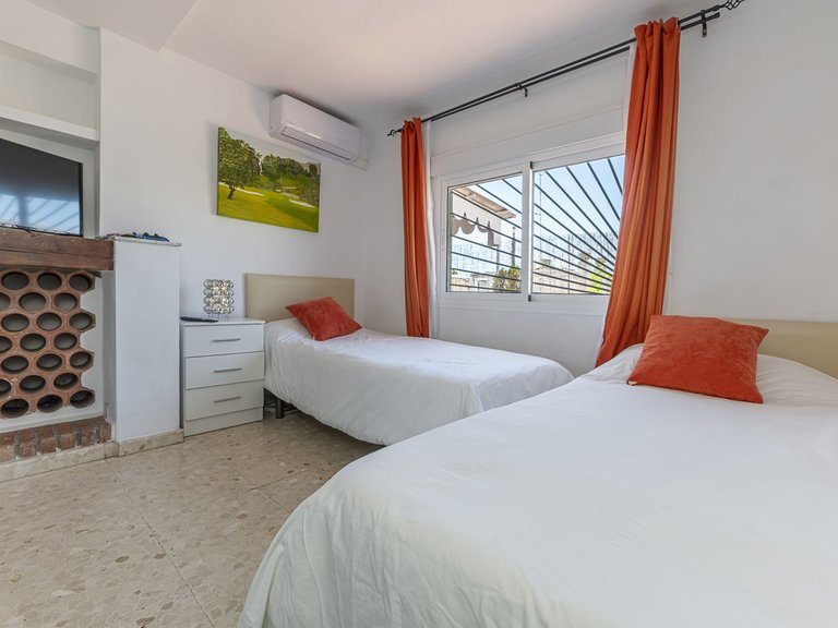 Apartment for Sale in San Pedro De Alcántara, Malaga 24