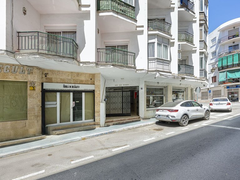 Apartment for Sale in San Pedro De Alcántara, Malaga 33