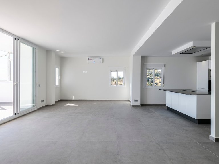 Apartment for Sale in Estepona, Malaga 12