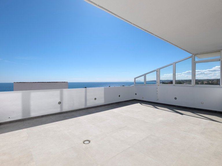 Apartment for Sale in Estepona, Malaga 15